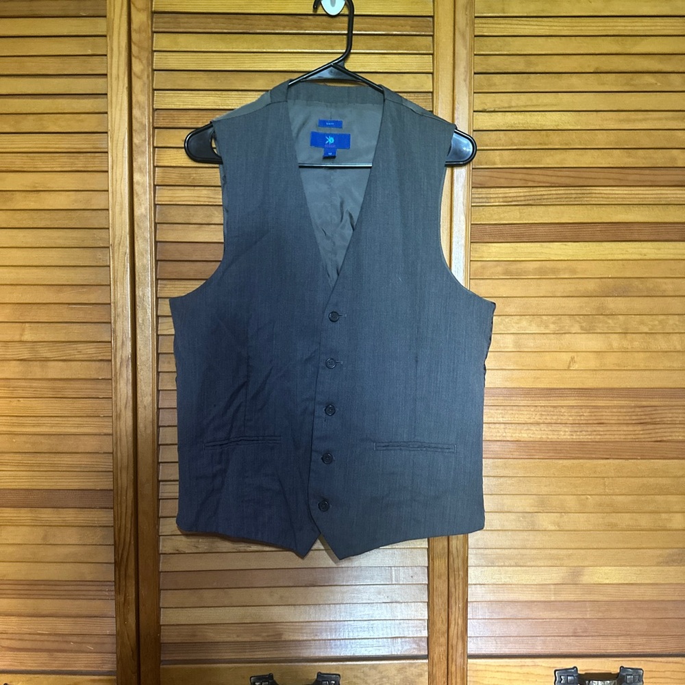 Egara Men's Dark Gray Dress Vest